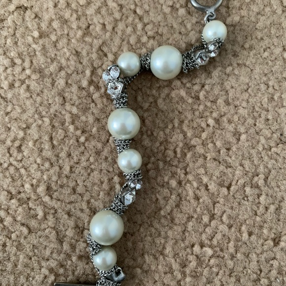 Givenchy bracelet - Picture 2 of 3